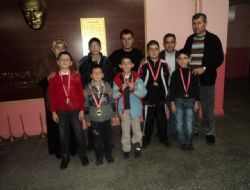 Satrançta Yahya Kemal damgası